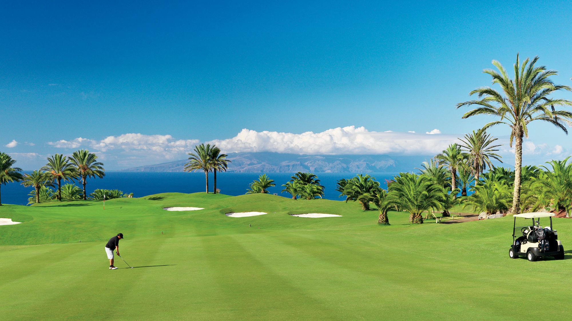 Golf Tenerife: the best playgrounds in Europe